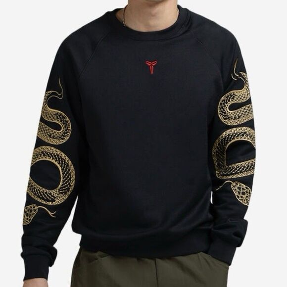 Nike Kobe Therma-FIT Men’s Size M Year Of The Mamba Black Gold Red Crewneck - Picture 1 of 9